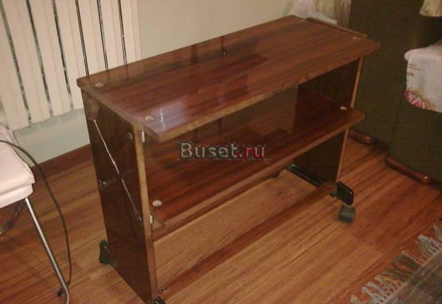 Журнальный столик из красного дерева Москва