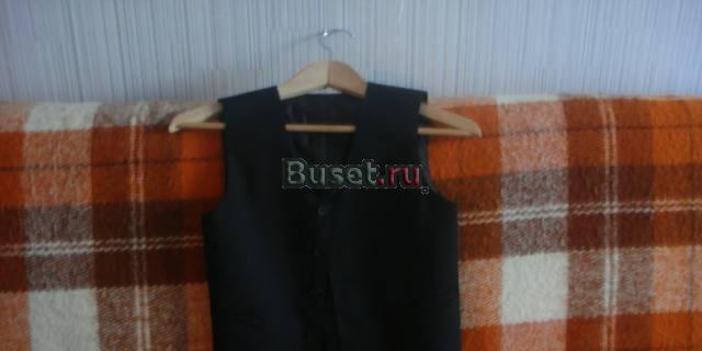 Жилетка черная классическая Москва