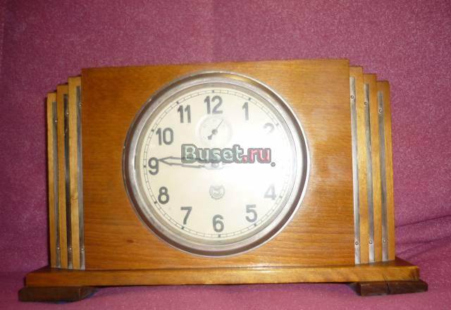 Часы владимировские Москва