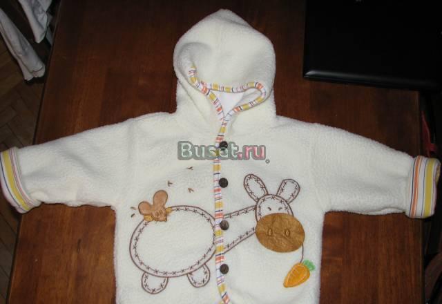 Новая курточка весна-осень на 3-4 годика  дешево Москва