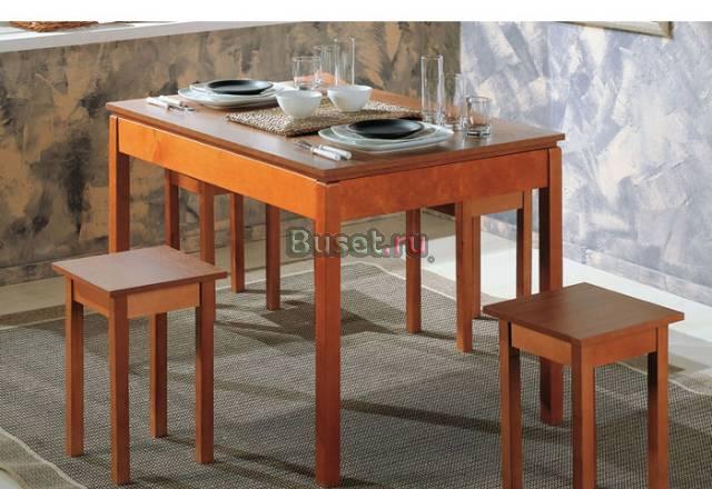 Стол и 4 табуретки Москва