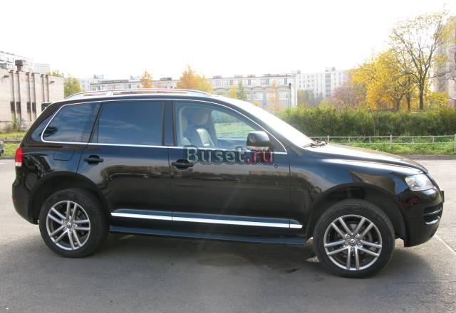 Volkswagen Touareg, 2006 аренда с водителем Санкт-Петербург