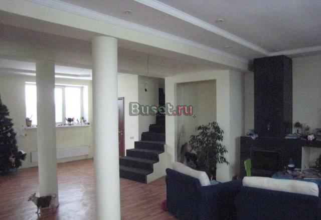 Продается  дом 285 кв.м., учас Москва