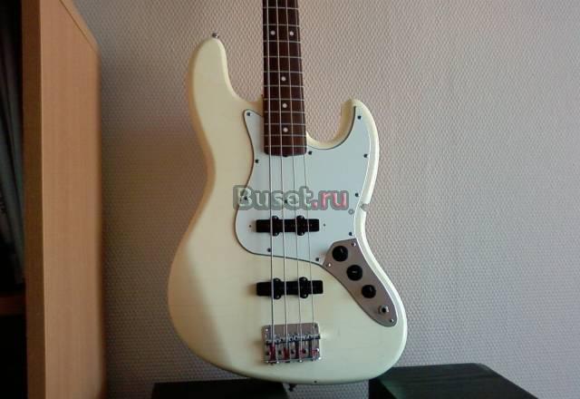 Jazz bass Squier by Fender 84" Japan Москва