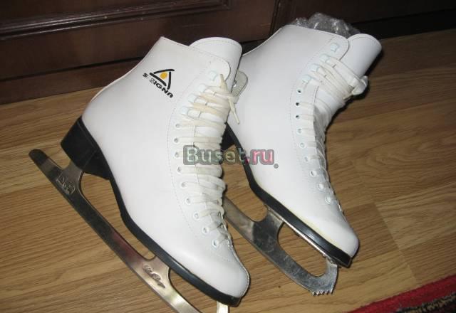 Коньки Москва