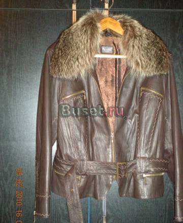 Куртка кожаная с меховым воротником жен. Санкт-Петербург