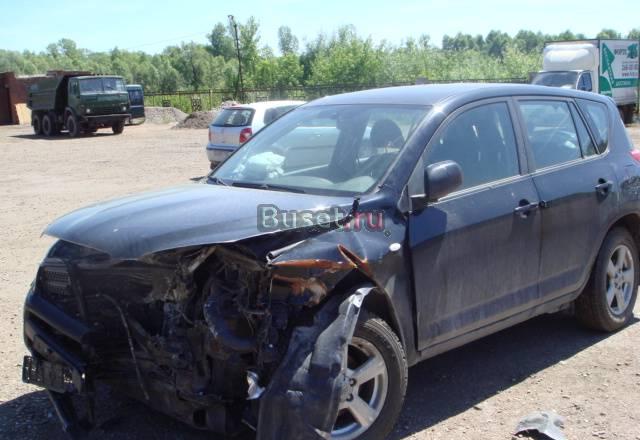 Toyota RAV 4, 2006 в аварийном состоянии Уфа