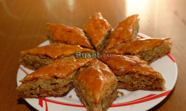 Пироженые, торты, пахлава, пирожки Москва