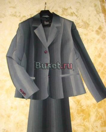 Костюм брючный (Reglan Collection) + блузка, р.42 Москва