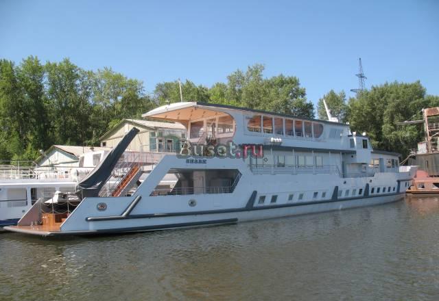 Продаю пассажирский теплоход-яхту Москва