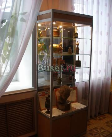 Торговая-выставочная витрина Москва