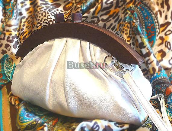 Сумка с деревянными ручками оригинальной формы Москва