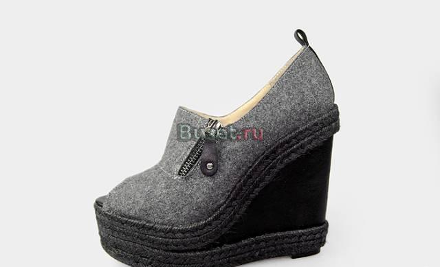 Босоножки Christian Louboutin Москва