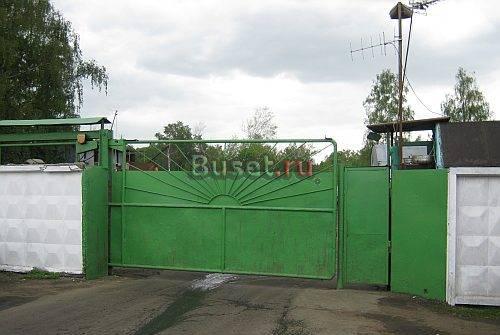 Продается здания гаража и склада Москва