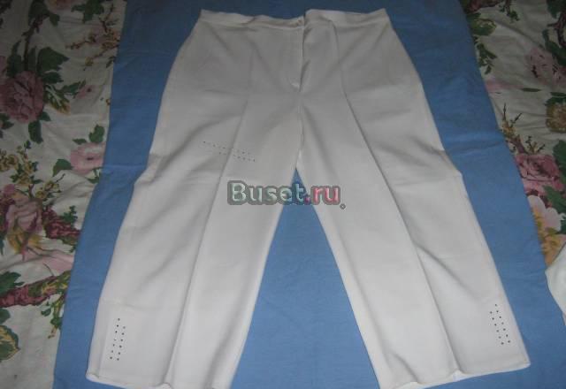 Капри белые новые Санкт-Петербург