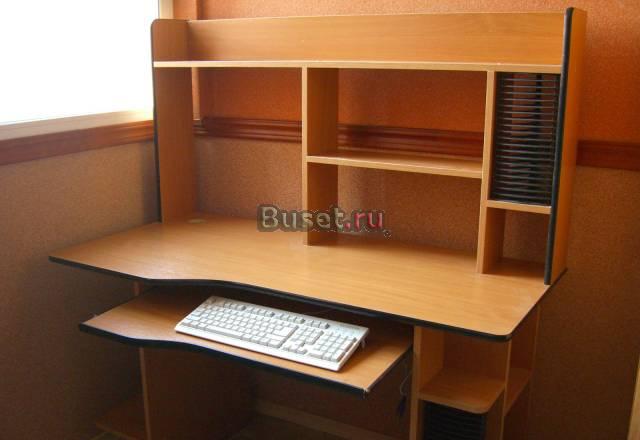 Продам новый компьютерн.стол-в подарок клавиатура Москва