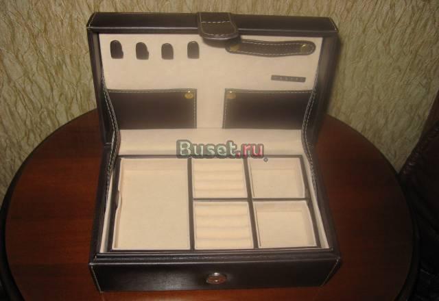 Коробки кожа для юверирных изделий новые Москва