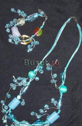 Бусы, браслет, кольца, брошки(бижутерия) Москва