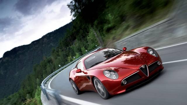 Alfa romeo запчасти со склада Санкт-Петербург