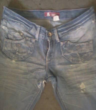 Джинсы светлые р.28/32 Санкт-Петербург