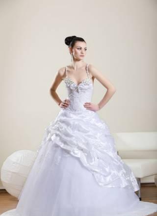 Неотразимое новое дизайнерское свадебное платье Москва