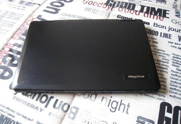 E525 15.6/2.2/2048/160/DVD-RW/WebCam/WiFi/Lan Москва