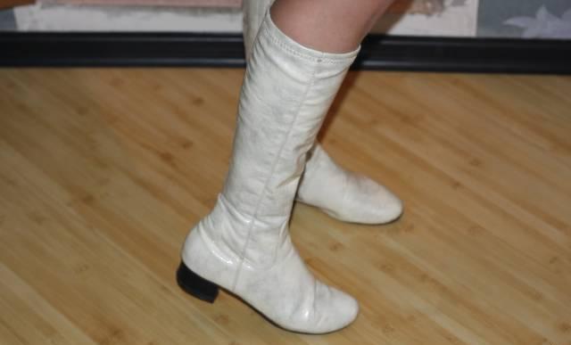 Пакет женской обуви и одежды Москва