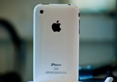 Продаеться Iphone 3GS 16 gb белый Москва