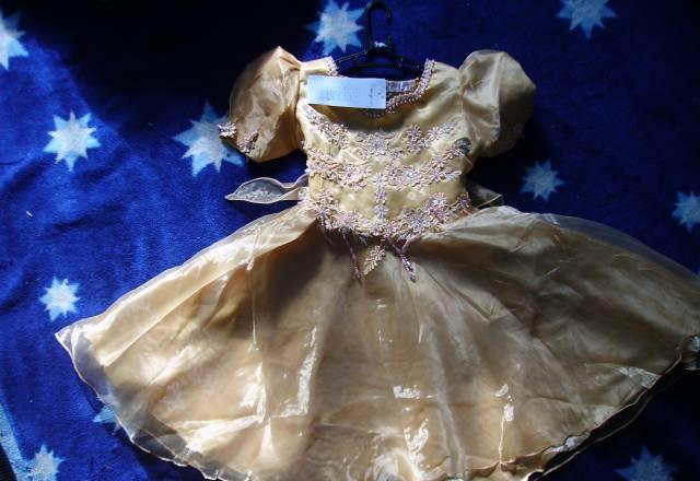 Платье нарядное(новое) Москва