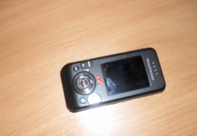 Телефон SonyEricsson W580i Санкт-Петербург