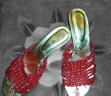 Модные босоножки с цветами 39 размер Москва