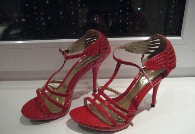 Босоножки Москва