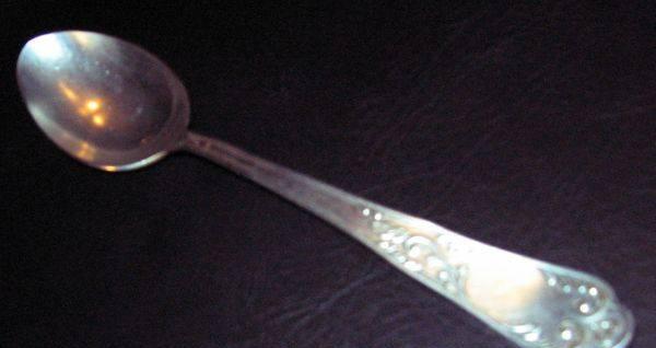 Ложка серебряная столовая Москва
