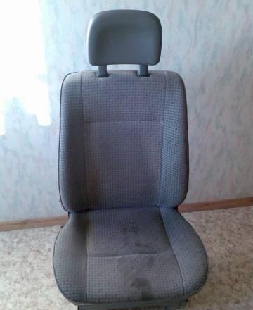 Сидение переднее левое VW T4 Санкт-Петербург