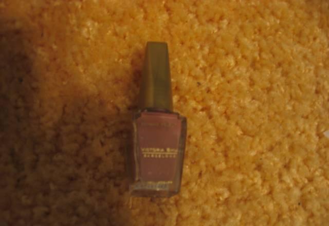 Лак Виктория Шу Москва