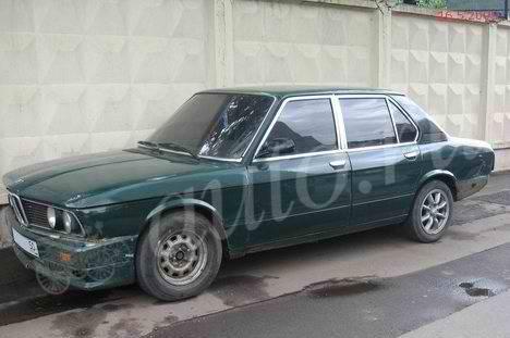 Продаю   бмв 520 в е12к 1980г или  на запчасти Москва