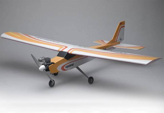 Kyosho 40 trainer calmato golden yellow Москва