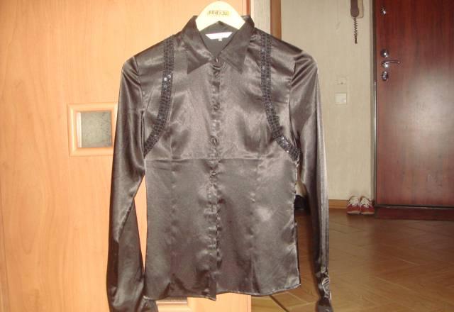 Блузка новая сатиновая Москва