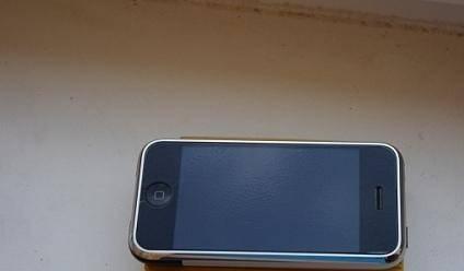 2G 8Gb с полным комплектом  и в хорошем состоянии Санкт-Петербург