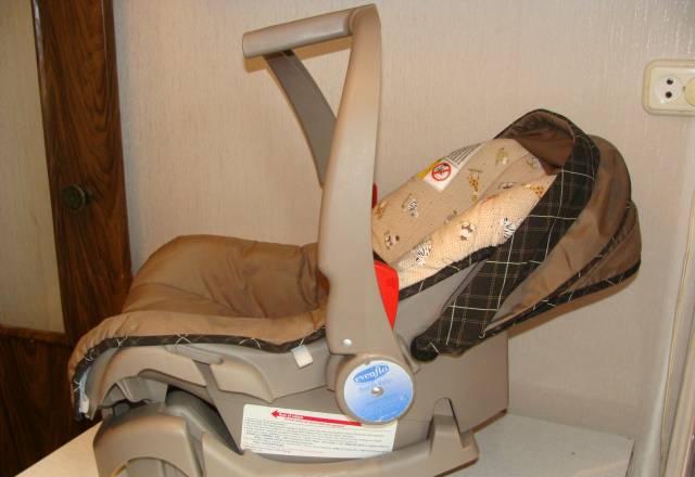 Evenflo Младенческое кресло - Discovery 5 Саванна Москва