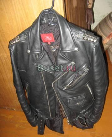 Косуха кожанная байкерская (мужская) Москва