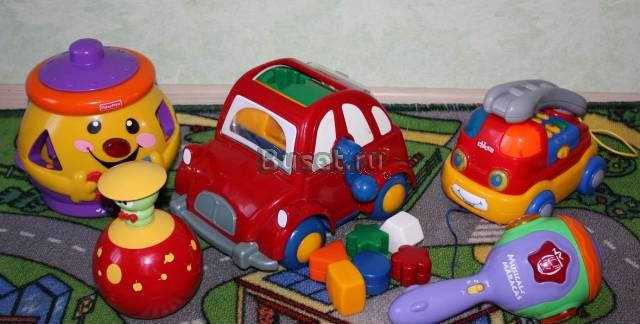 Продам игрушки пакетом. chicco, fisher-price, brud Москва