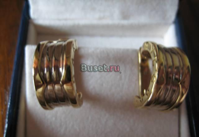 Потрясающие золотые серьги Bvlgari Москва