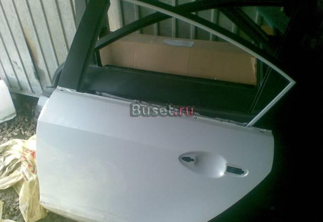 Mazda3 дверь левая задняя, бампера оба Москва