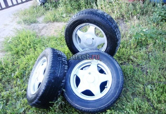 Комплект колес на дисках R13 175/70 Черноголовка