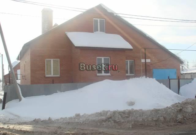 Новый из красного кирпича дом Жигулевск