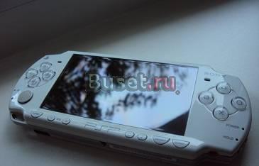 PSP Slim прошитая+8gb+комплект Москва