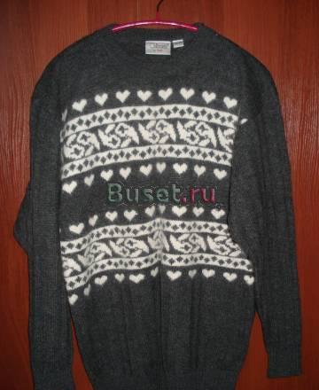 Свитера  женские.Размер 52-54 Санкт-Петербург