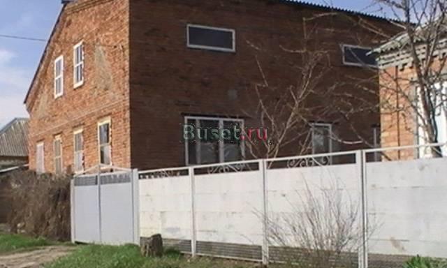 Продаю  2х итажный дом бес отделочных работ Стародеревянковская