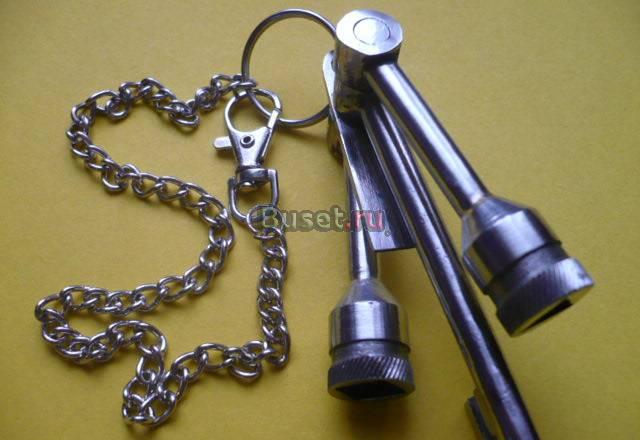 Служебные ключи проводника (вагонные ключи) Москва